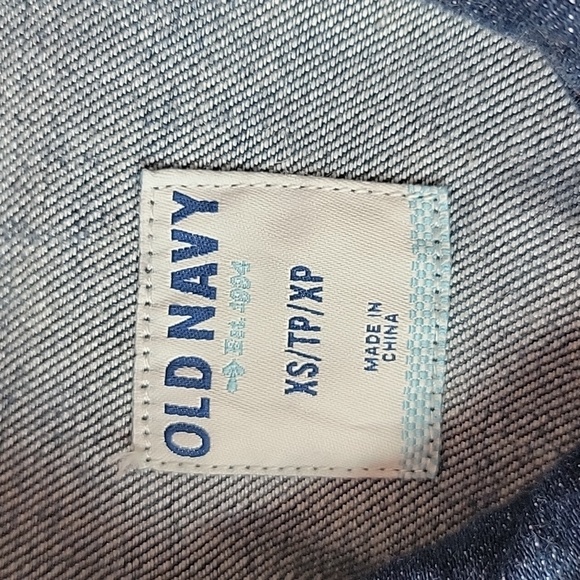 Old Navy Girls Jean Trucker Jacket / XS. - Picture 3 of 9